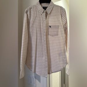 Square shirt